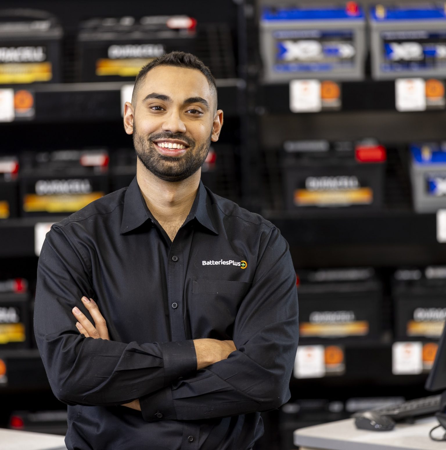 20260513 --Kumail Brenda Solo and Selling at POS-web-9709